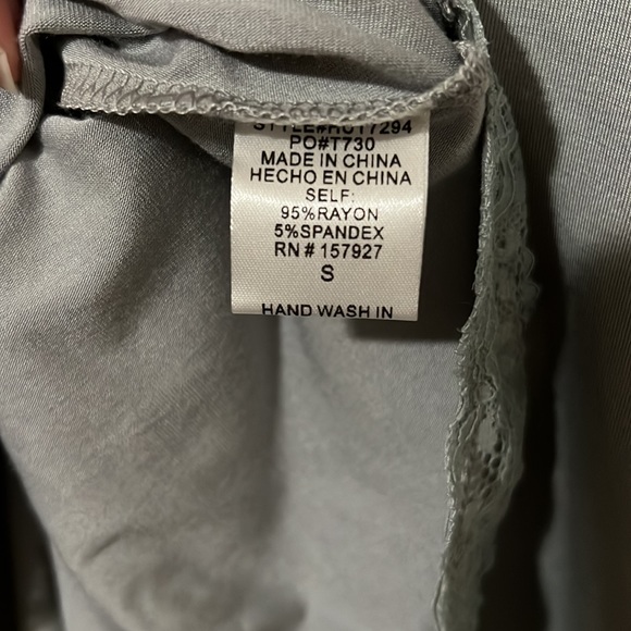 La Miel tank tops in green and light blue with lace straps and trim - Picture 8 of 15